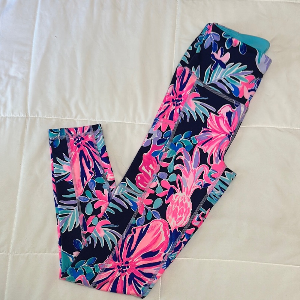 Lilly Pulitzer Pink and Blue Tropical Leggings